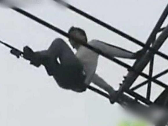 �ң��к��븸ĸ�������ϸ�ѹ���� ��������_�׿�