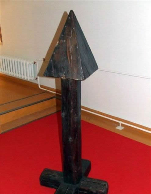 ���̱�̬ ͼ�ҹŴ���������Ů�˵Ĳп��̾ߣ�