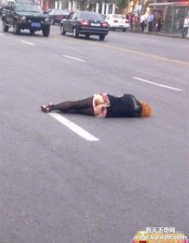 �̵��ø糹�ױ�������Ů���� �����޷���(��ͼ)